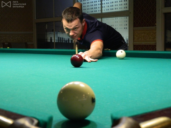 Владимир Кажаев таких шаров не мажет